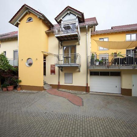 Kleines Landhaus Wendel Hotel Kapellen-Drusweiler Exterior photo